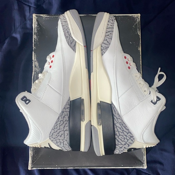 Retro Jordan 3 - Picture 6 of 10